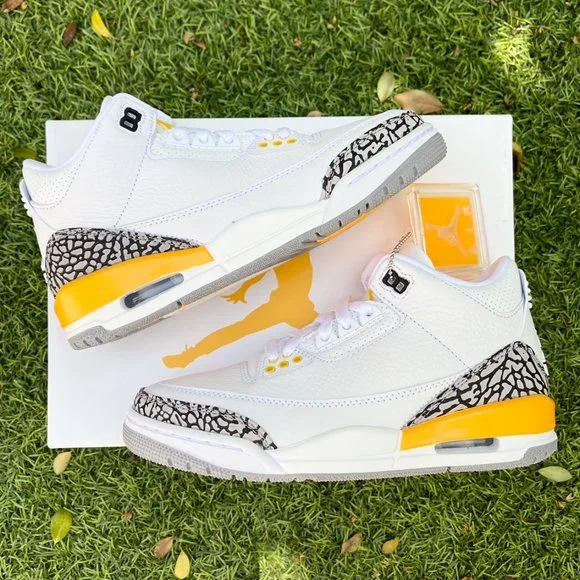 Nike Air Jordan 3 retro white orange shoes - Picture 3 of 4